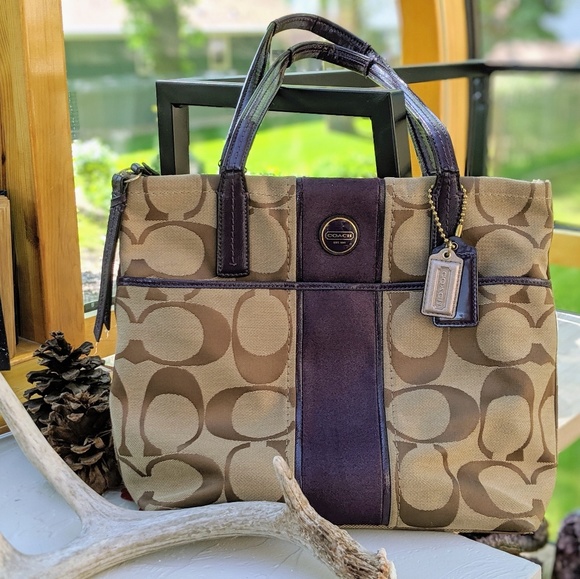 Coach Handbags - Coach shoulder bag